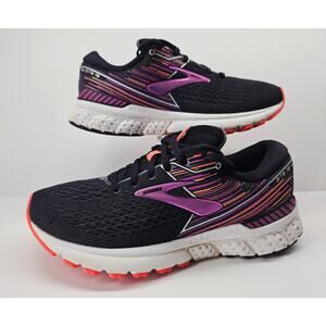 Brooks Women 10 Comfy footwear